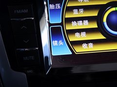 2012款 2.0L CVT 四驱豪华版 5座