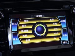 2012款 2.0L CVT 四驱豪华版 5座