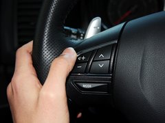 2012款 2.0L CVT 四驱豪华版 5座