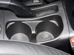 2012款 2.0L CVT 四驱豪华版 5座