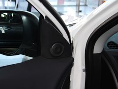 2012款 2.0L CVT 四驱豪华版 5座
