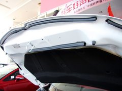2012款 2.0L CVT 四驱豪华版 5座