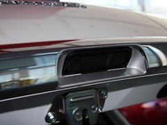 2012款 2.0L CVT 四驱豪华版 5座