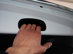 2012款 2.0L CVT 四驱豪华版 5座