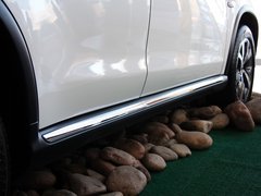 2012款 2.0L CVT 四驱豪华版 5座