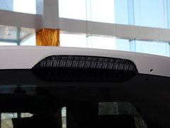 2012款 2.0L CVT 四驱豪华版 5座
