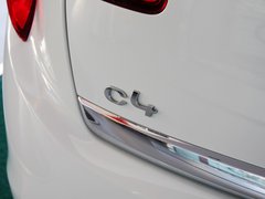 2012款 2.0L CVT 四驱豪华版 5座
