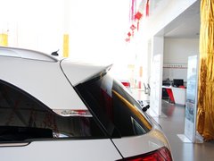 2012款 2.0L CVT 四驱豪华版 5座