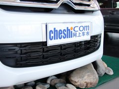 2012款 2.0L CVT 四驱豪华版 5座