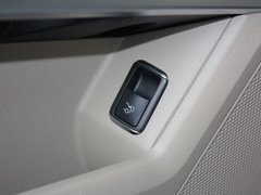 2012款 GLK300 3.0L 豪华型 5座