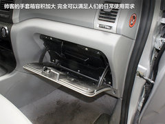 2012款 2.0 自动 旗舰型7座