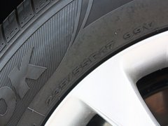 2012款 2.8 自动 标准版