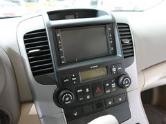 2013款 2.2L 自动 VQ-R豪华版 7座