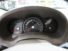 2013款 2.2L 自动 VQ-R豪华版 7座