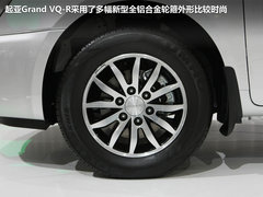 2013款 2.2L 自动 VQ-R豪华版 7座