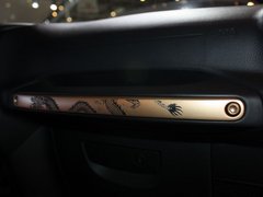 2012款 3.6L 极地版撒哈拉 4座