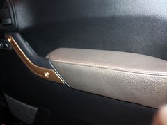 2012款 3.6L 极地版撒哈拉 4座