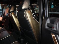 2012款 3.6L 极地版撒哈拉 4座