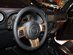 2012款 3.6L 极地版撒哈拉 4座