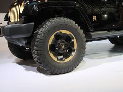 2012款 3.6L 极地版撒哈拉 4座