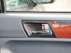 2012款 2.8T 四驱 基本型