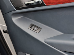 2012款 2.8T 四驱 基本型