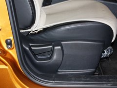2012款 2.0L CVT XV 雷 2WD 5座