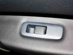 2012款 2.0L CVT XV 雷 2WD 5座