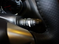 2012款 2.0L CVT XV 雷 2WD 5座