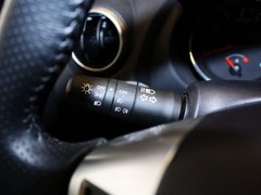 2012款 2.0L CVT XV 雷 2WD 5座