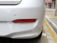 2012款 1.5L MT 精英型