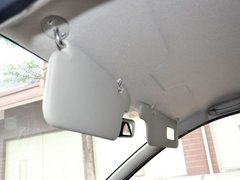 2012款 1.5L MT 精英型