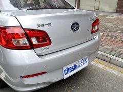 2012款 1.5L MT 精英型