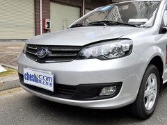 2012款 1.5L MT 精英型