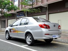 2012款 1.5L MT 精英型