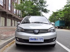 2012款 1.5L MT 精英型