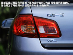 2012款 1.5L MT 精英型