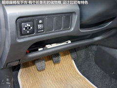 2012款 1.5L MT 精英型
