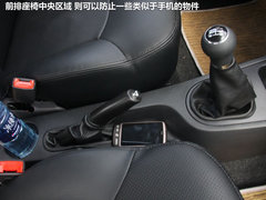 2012款 1.5L MT 精英型