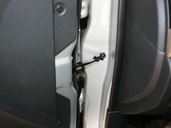 2012款 1.5L MT 精英型
