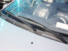 2012款 1.5L MT 精英型