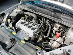 2012款 1.5L MT 精英型