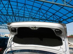 2012款 1.5L MT 精英型