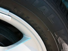 2012款 1.5L MT 精英型