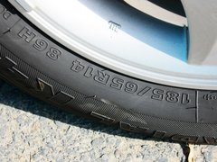2012款 1.5L MT 精英型