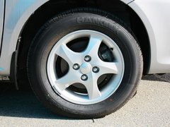 2012款 1.5L MT 精英型