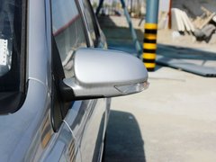 2012款 1.5L MT 精英型