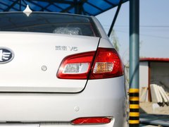 2012款 1.5L MT 精英型