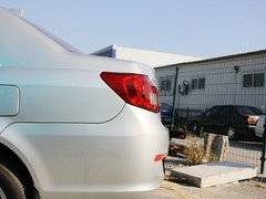 2012款 1.5L MT 精英型