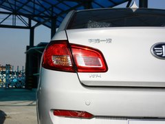 2012款 1.5L MT 精英型